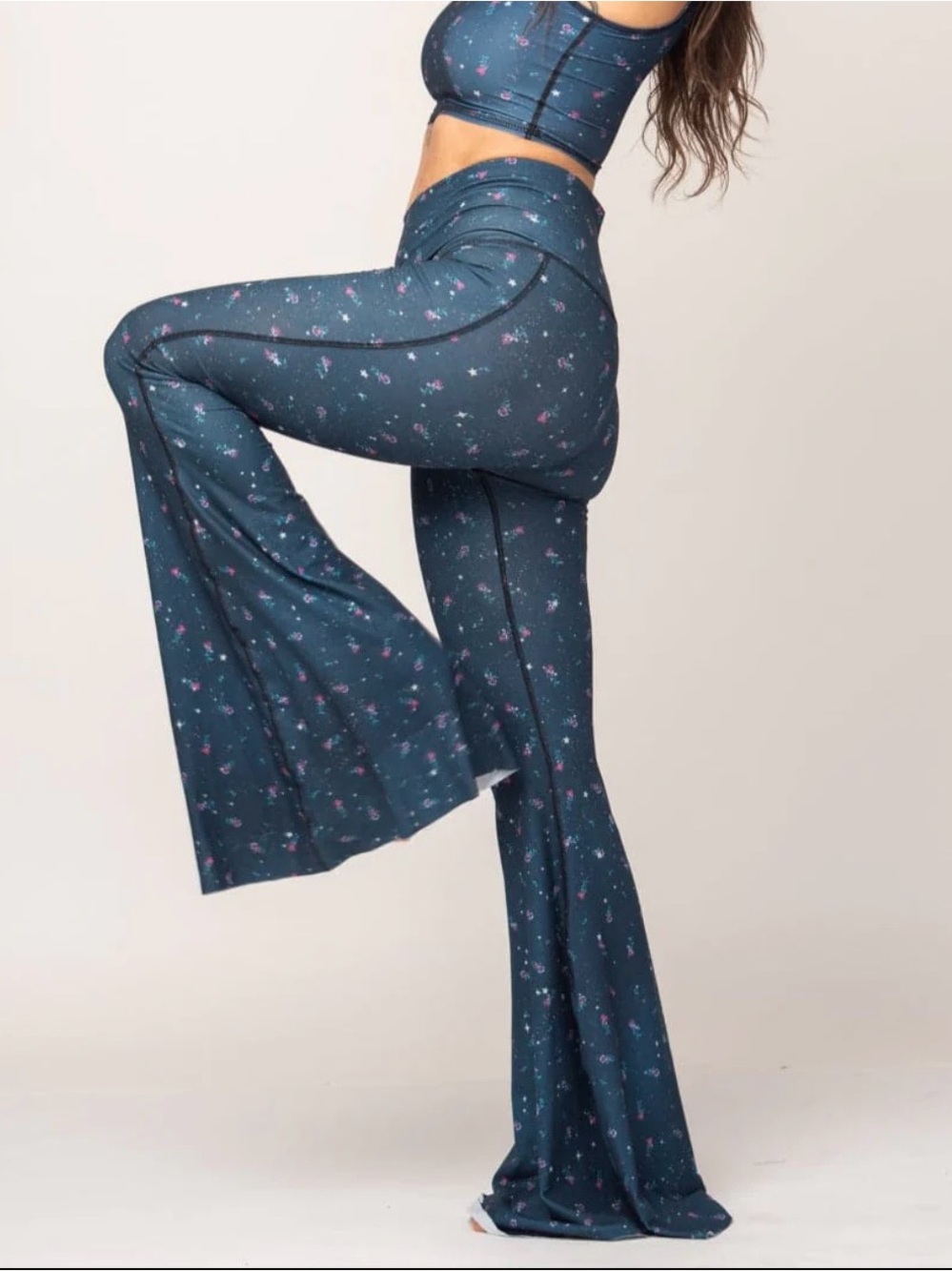 teeki Pixie Rose tank and bell legging set